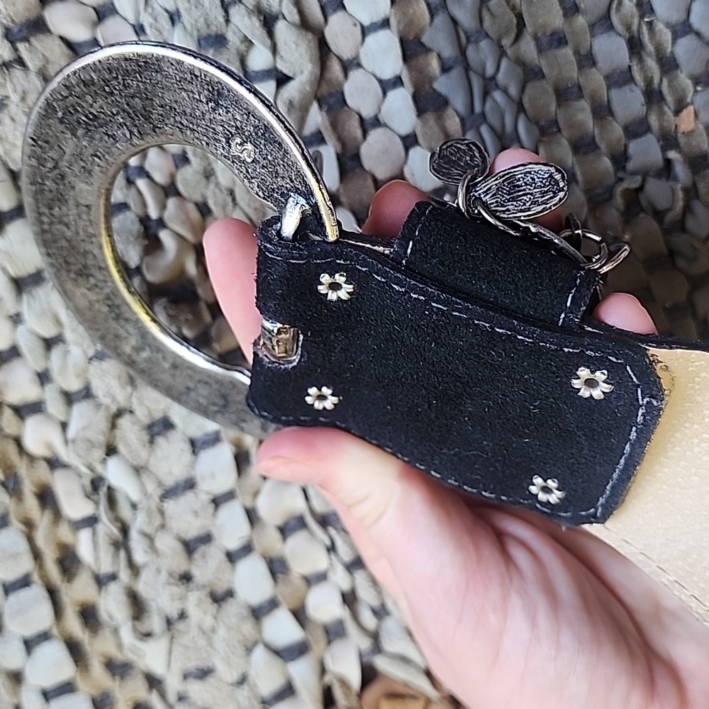 Western Boho Suede Metal Rhinestone Chunky Belt - Picture 9 of 11